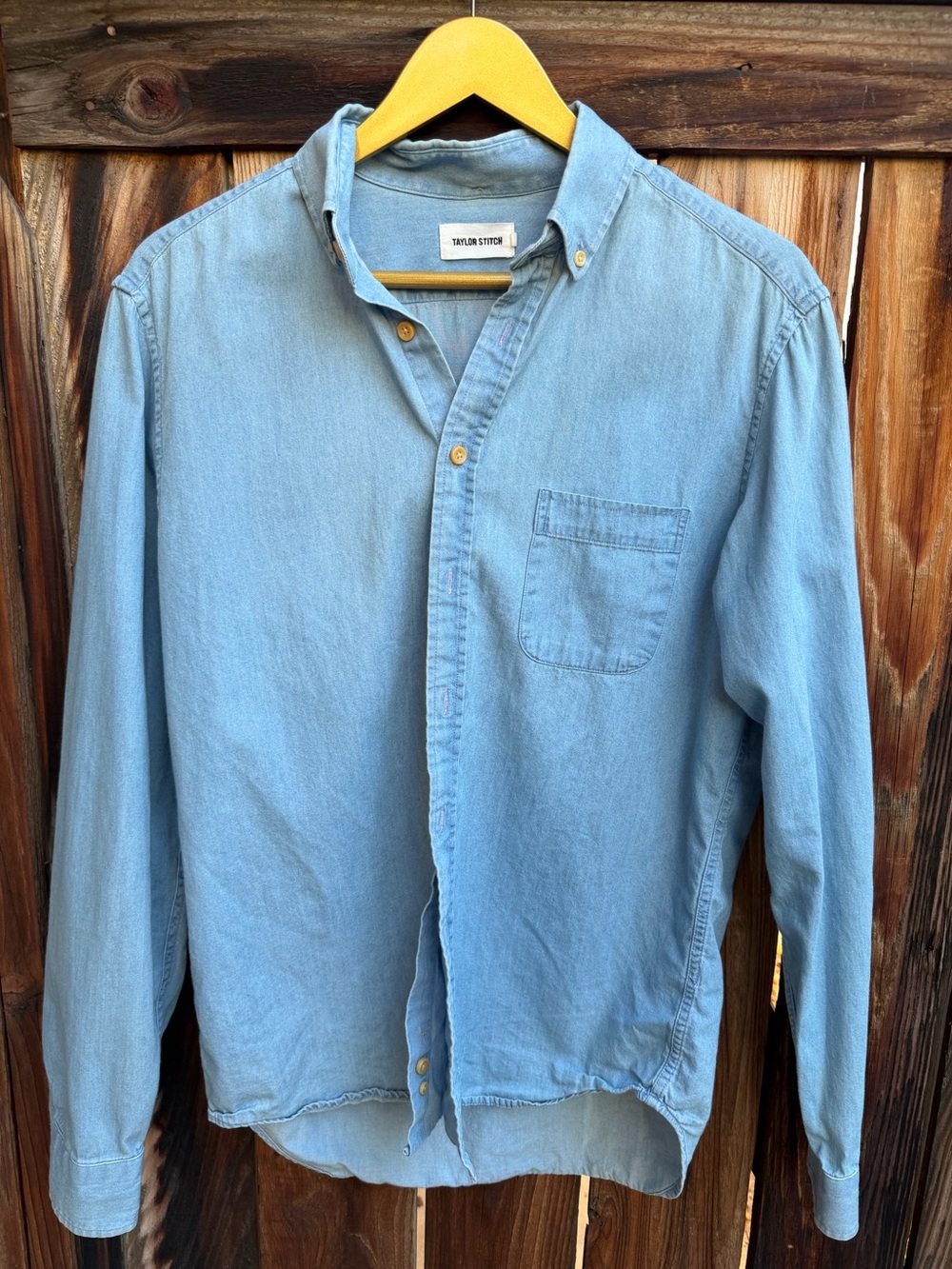 Taylor Stitch "The Jack" Light Wash Denim/Chambray Button Down Shirt